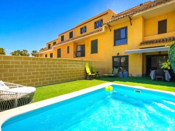 po-1269307-imagen - El Club del Propietario Imagen 1 de Adosada en Venta en Cancelada Málaga