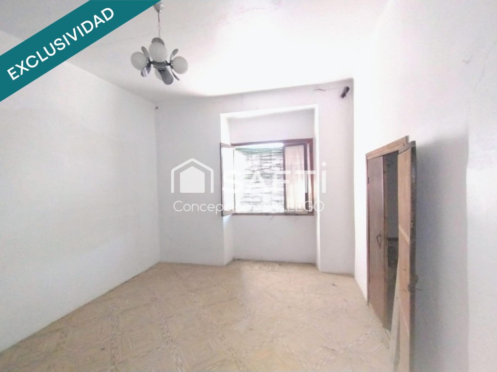 Imagen 2 de “Transforma esta casa en Campo de Criptana en el hogar que siempre imaginaste.”