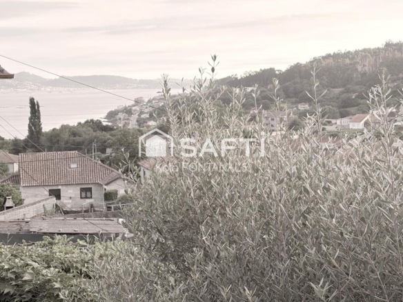 Imagen 2 de Dos casas con encanto para restaurar y unir en Lugar de O pumar Samieira (Poio)