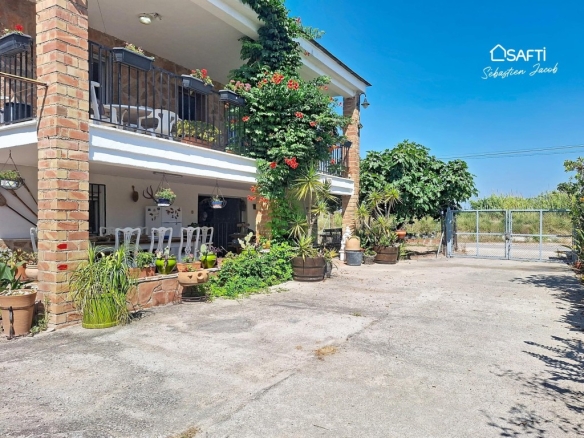 Imagen 4 de Finca rústica en venta en la Playa de Oliva