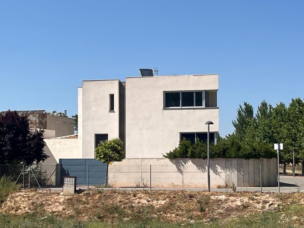 Imagen 2 de VIVIENDA UNIFAMILIAR CON EXCELENTES CALIDADES