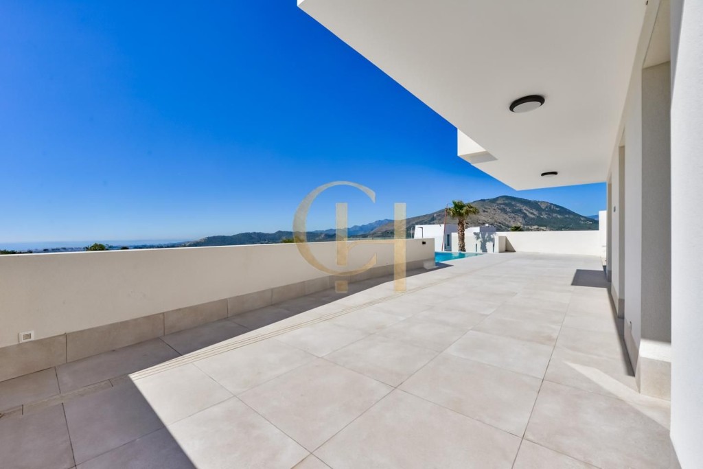 Imagen 4 de Moderna villa independiente con piscina privada y garaje