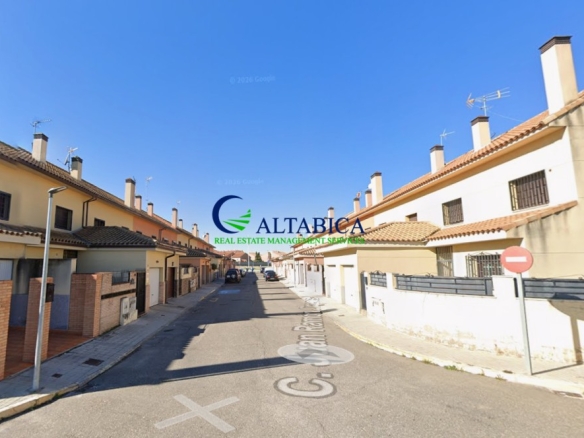 Imagen 2 de Casa-Chalet en Venta en Numancia De La Sagra Toledo