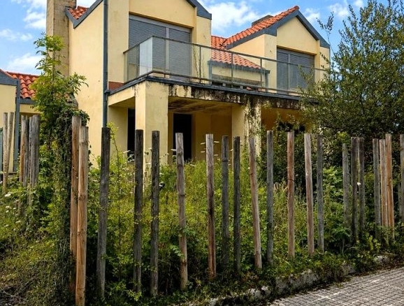 Imagen 1 de Casa / Chalet en venta en Hazas de Cesto de 285 m2