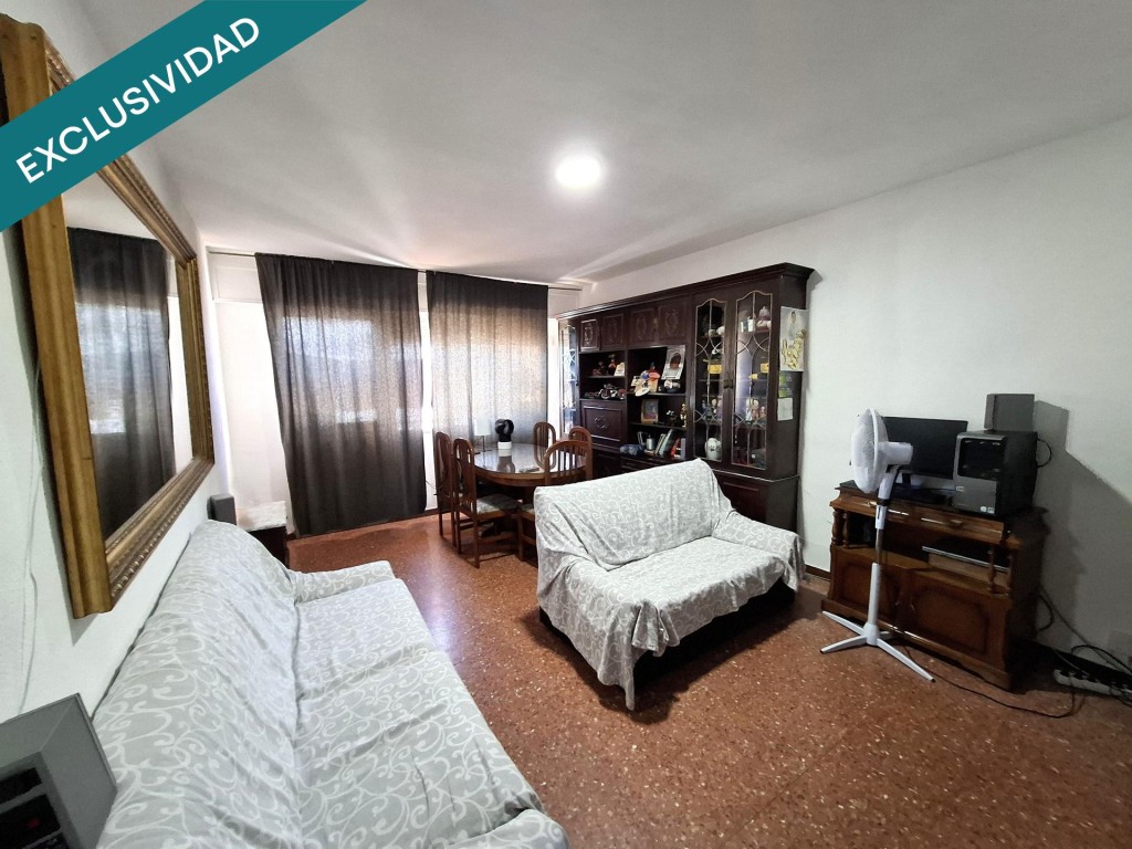 Imagen 2 de OPORTUNIDAD!. PISO LUMINOSO EN AGULLENT