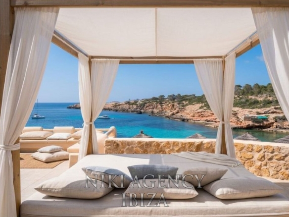 Imagen 1 de Casa-Chalet en Venta en Sant Josep De Sa Talaia Baleares