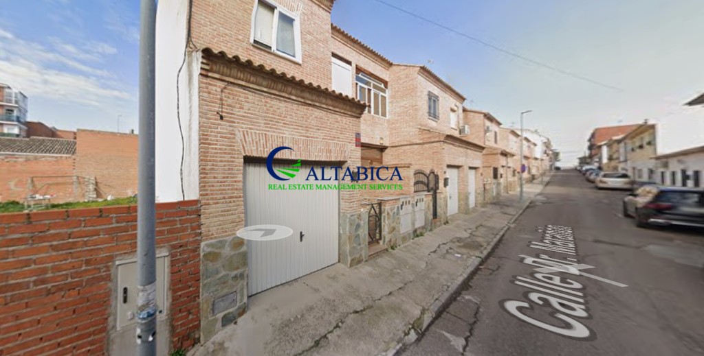Imagen 1 de Casa-Chalet en Venta en Yuncos Toledo