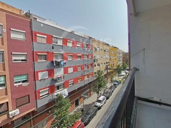 Imagen 4 de Piso en Badalona