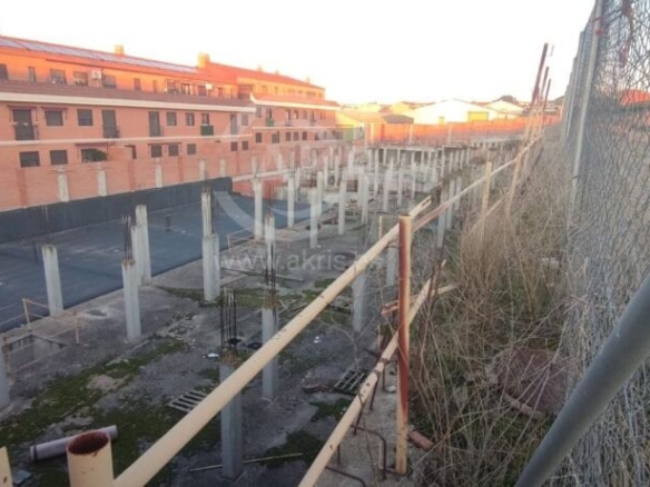 Imagen 1 de Edificio Singular en Recas