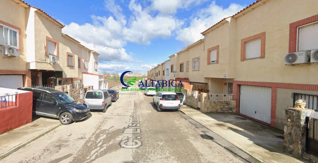 Imagen 3 de Casa-Chalet en Venta en Magan Toledo