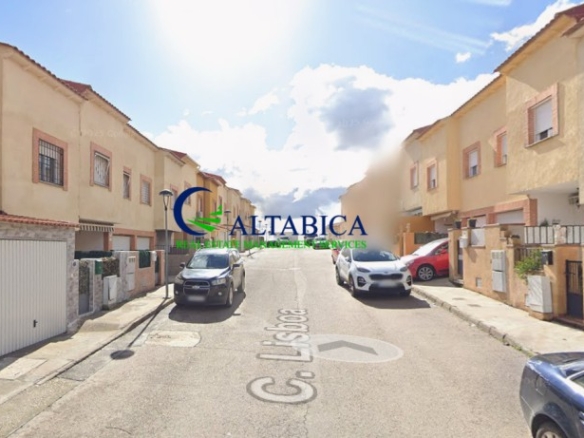 Imagen 4 de Casa-Chalet en Venta en Magan Toledo