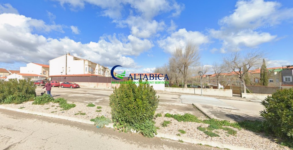 Imagen 1 de Casa-Chalet en Venta en Magan Toledo