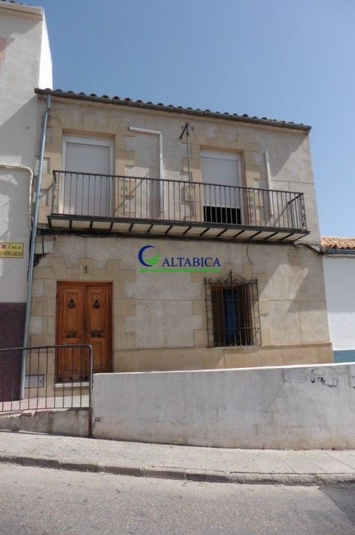 Imagen 3 de Casa-Chalet en Venta en Ubeda Jaén