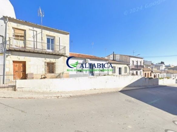 Imagen 4 de Casa-Chalet en Venta en Ubeda Jaén