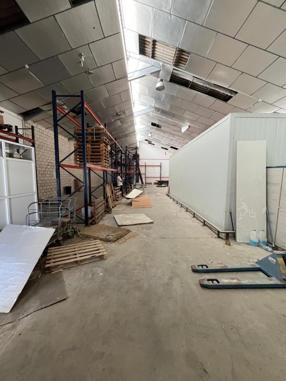 Imagen 3 de Estupenda nave industrial en Polígono el Pino!!!