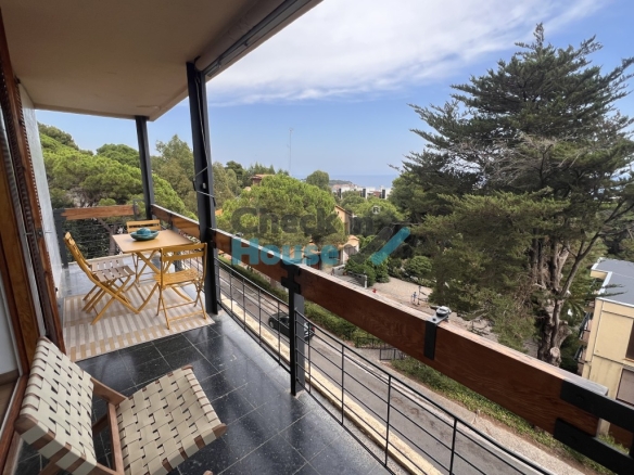 Imagen 2 de Apartamento en Alquiler en Sant Feliu De Guixols Girona