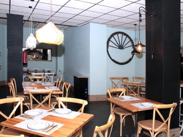 Imagen 2 de Local comercial en Venta en Sevilla Sevilla