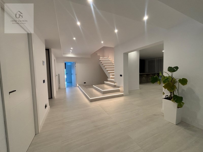 Imagen 2 de Casa-Chalet en Venta en Pozuelo De Alarcón Madrid