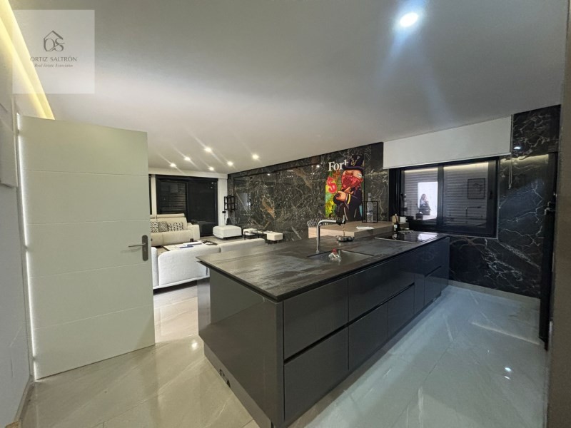 Imagen 3 de Casa-Chalet en Venta en Pozuelo De Alarcón Madrid