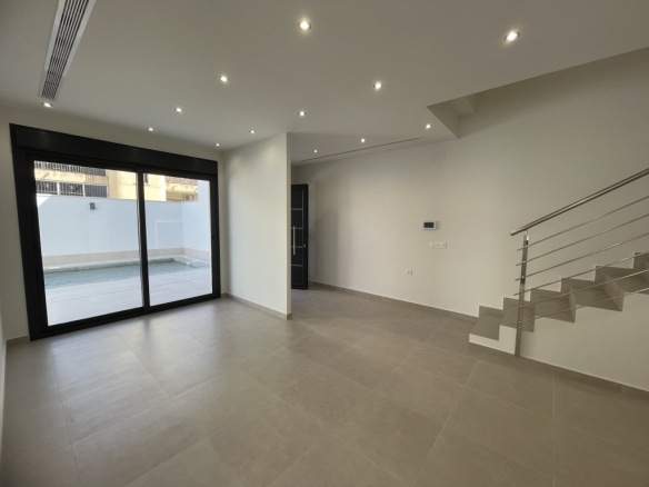 Imagen 4 de Casa-Chalet en Venta en Heredades Alicante