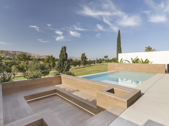 Imagen 2 de Casa-Chalet en Venta en Finca Golf