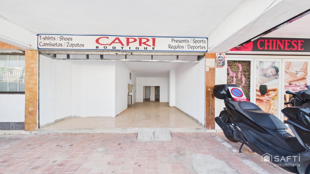 Imagen 1 de Local comercial en venta - Santa Ponsa - Gran potencial