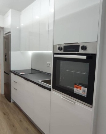 Imagen 4 de PISO DE 3 DORMITORIOS COMPLETAMENTE NUEVO A UN PASO DEL PUERTO DEPORTIVO