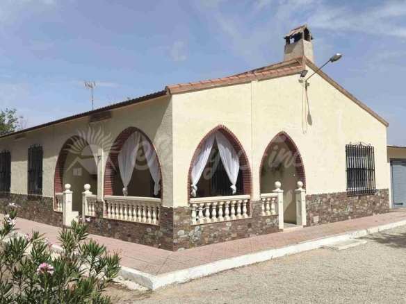 Imagen 2 de Casa-Chalet en Venta en Yecla Murcia