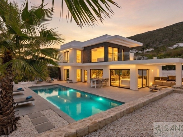 Imagen 1 de Casa-Chalet en Venta en Javea/Xabia Alicante