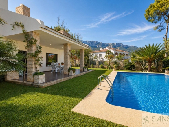 Imagen 3 de Casa-Chalet en Venta en Denia Alicante