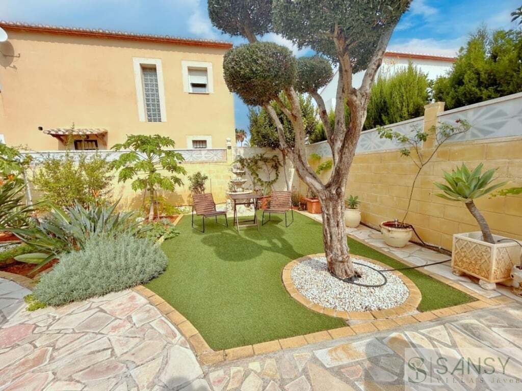 Imagen 2 de Casa-Chalet en Venta en Denia Alicante