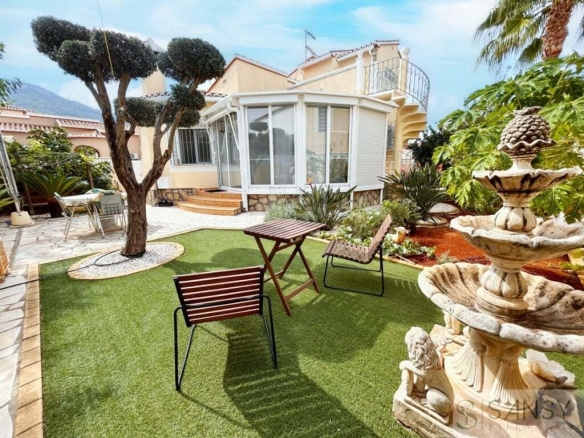 Imagen 1 de Casa-Chalet en Venta en Denia Alicante