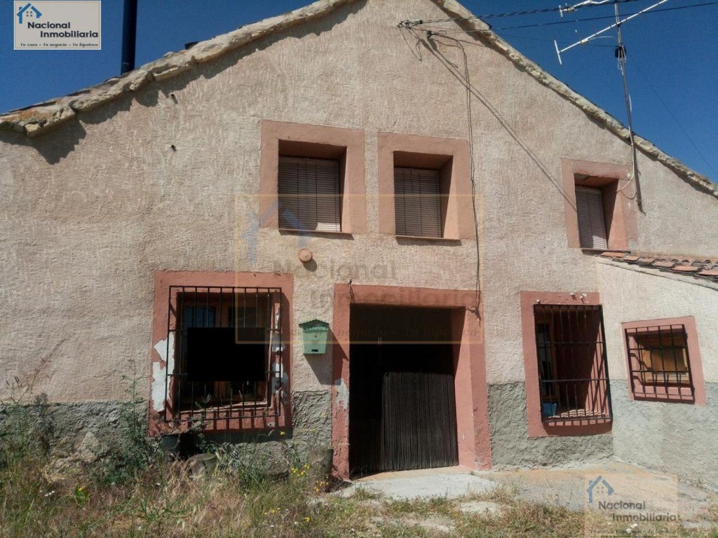 Imagen 1 de Casa-Chalet en Venta en Torre Val De San Pedro Segovia