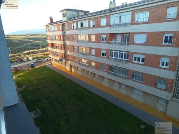 Imagen 1 de Piso en Venta en Segovia Segovia