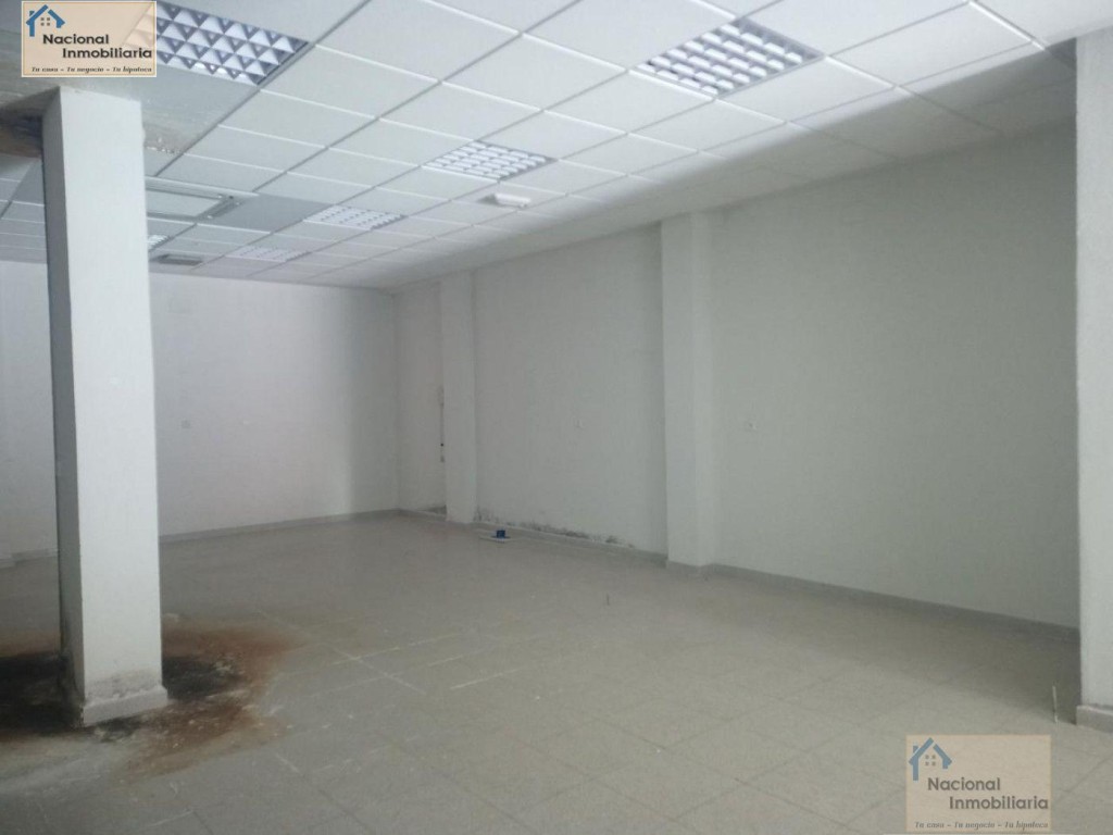 Imagen 3 de Local comercial en Venta en Santa Maria Del Tietar Ávila