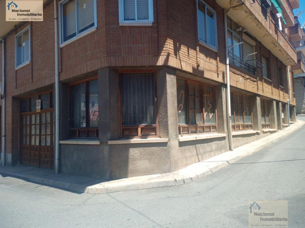 Imagen 2 de Local comercial en Venta en Arenas De San Pedro Ávila