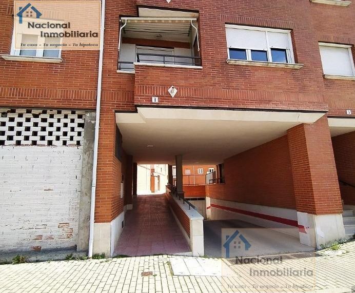 Imagen 3 de Parking coche en Venta en Cuellar Segovia