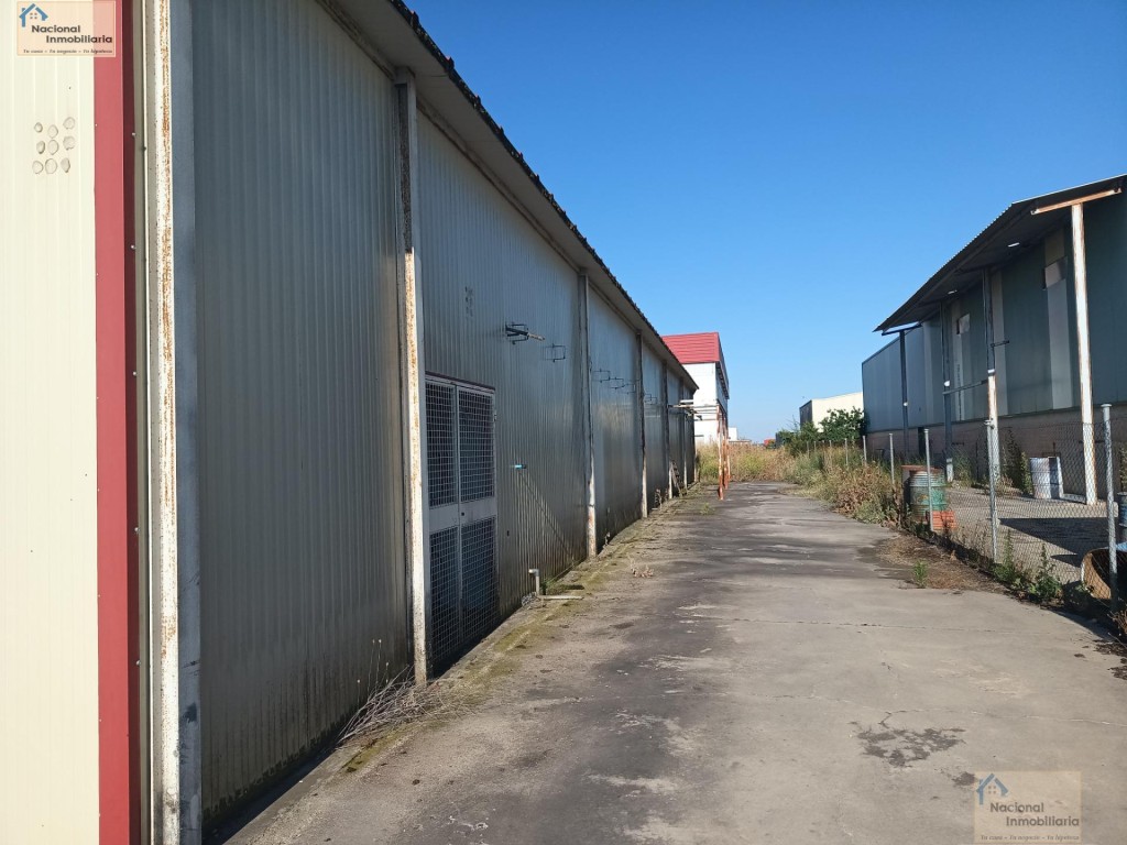 Imagen 3 de Nave industrial en Venta en Olmedo Valladolid