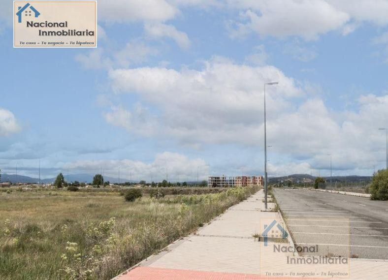 Imagen 4 de Suelo urbanizable en Venta en Gemuño Ávila