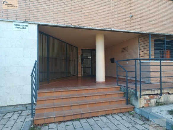 Imagen 1 de Parking coche en Venta en Medina Del Campo Valladolid