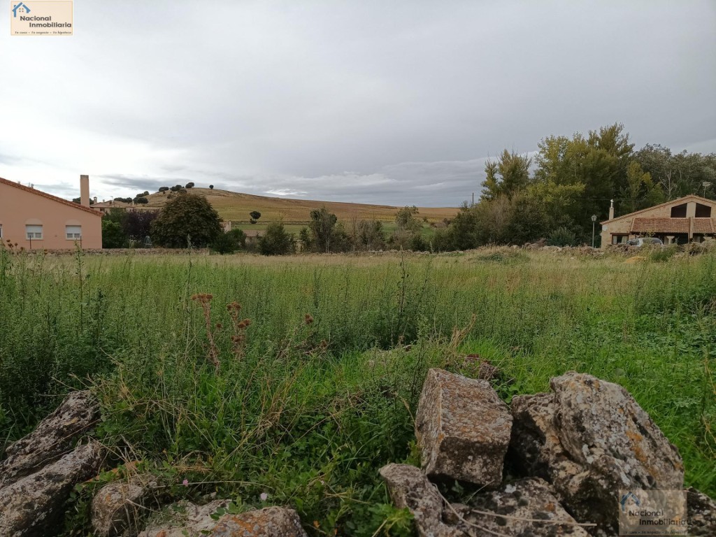 Imagen 1 de Suelo urbanizable en Venta en Valdevacas Y Guijar Segovia