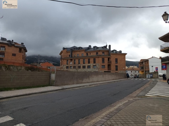 Imagen 1 de Suelo urbanizable en Venta en Espinar