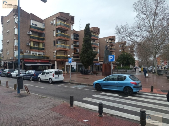 Imagen 1 de Local comercial en Venta en Leganés Madrid