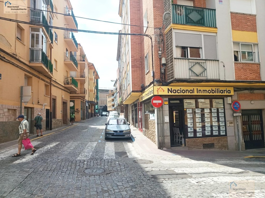 Imagen 3 de Local comercial en Alquiler en Segovia Segovia