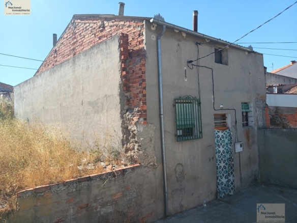 Imagen 2 de Casa-Chalet en Venta en Cuellar Segovia