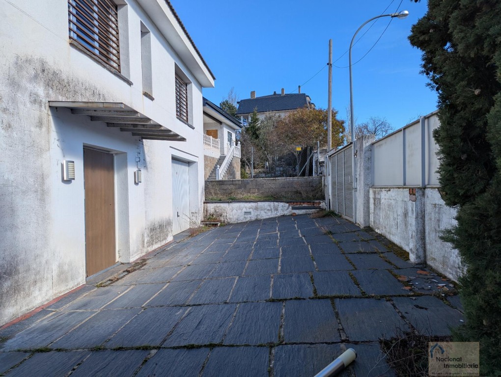 Imagen 4 de Casa-Chalet en Venta en Becerril De La Sierra Madrid