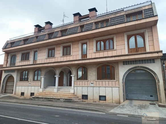 Imagen 1 de Casa-Chalet en Venta en Pesquera De Duero Valladolid