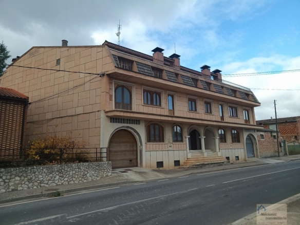 Imagen 1 de Casa-Chalet en Venta en Pesquera De Duero Valladolid