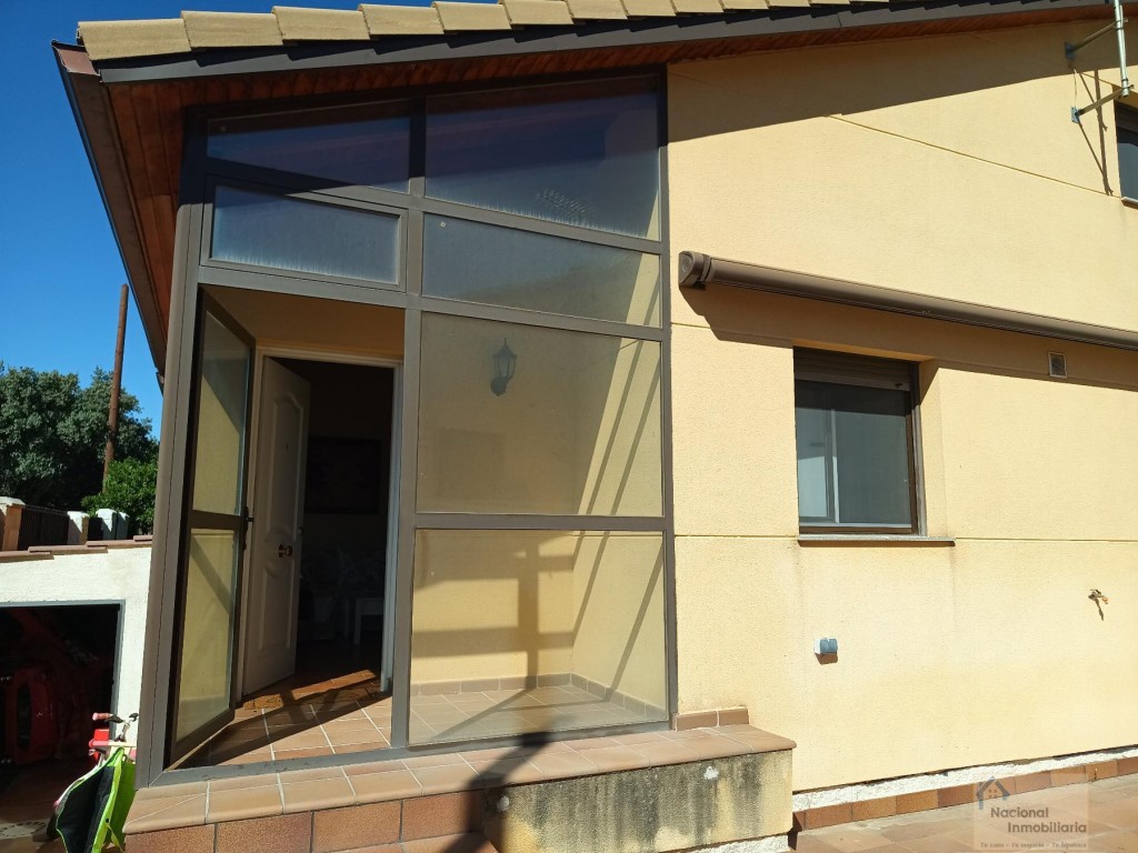 Imagen 4 de Casa-Chalet en Venta en Ituero Y Lama Segovia
