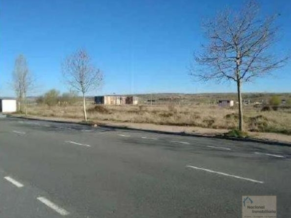 Imagen 2 de Suelo urbanizable en Venta en Avila Ávila